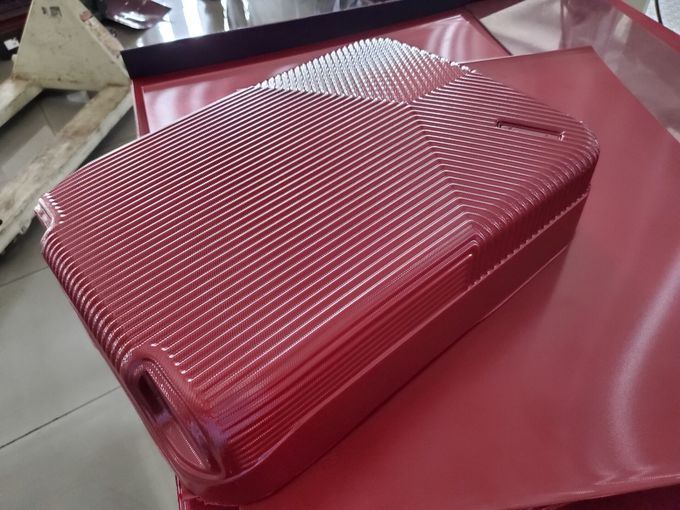 4 capas de alto rendimiento de la PC del equipaje de la hoja de la máquina de la protuberancia para hacer cajas duras de la carretilla