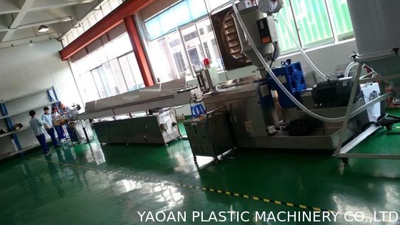 Sola máquina de la producción del tubo del Pvc del tornillo, PU, PE, máquina médica de Extruson del tubo del PVC