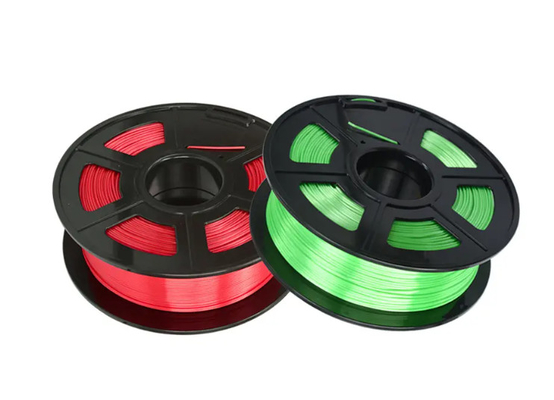 1.75 mm 3 mm Extrusora de filamentos plásticos 12-18 kg/hora